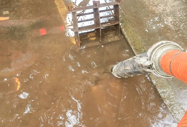 Hydro Cleansing - Drain Repair Services - Gully - Image 2